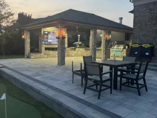 luxury-outdoor-living-michigan