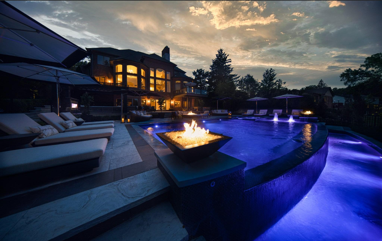 Outdoor Living Fire Pit Michigan – Create a Cozy Backyard Retreat for Every Season