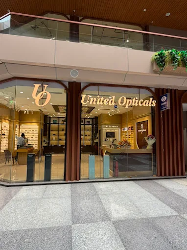 Find the Right Contact Lenses for Your Lifestyle